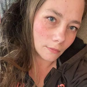 Meet your Posher, Kara